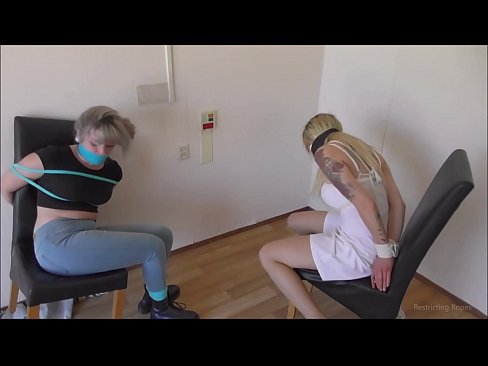 ❤️ Ovisnik / vezan i začepljen usta / djevojka u nevolji Jebanje na hr.pornfuror.ru ❌️