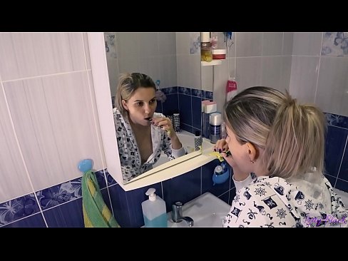 ❤️ Hack s mladima u pidžami završava oralnu spermu u dupe - letty black Jebanje na hr.pornfuror.ru ❌️