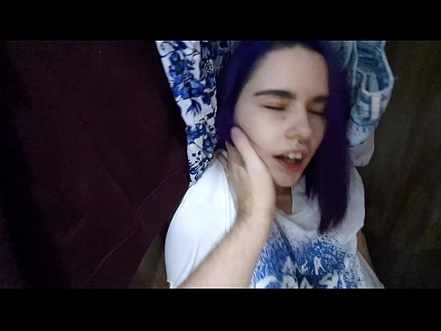 ❤️ Našao sam svoju sestru u ormaru i pomogao joj da svrši Jebanje na hr.pornfuror.ru ❌️